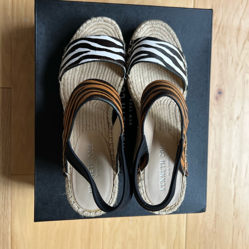 Kenneth Cole espadrille wedge shoe animal print size 7.5 - Picture 4 of 7